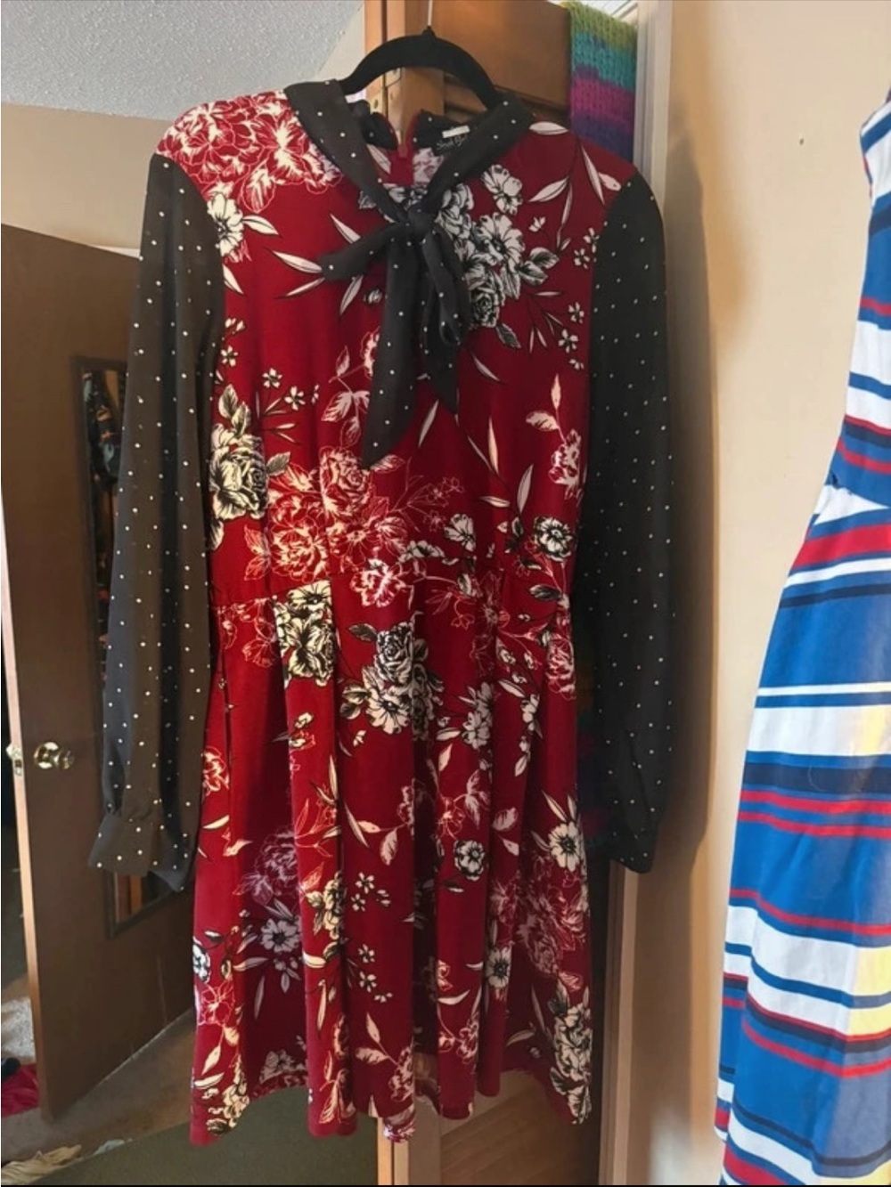 Unique Vintage Red Floral Tie-Neck Dress with Black Polka Dot Sleeves